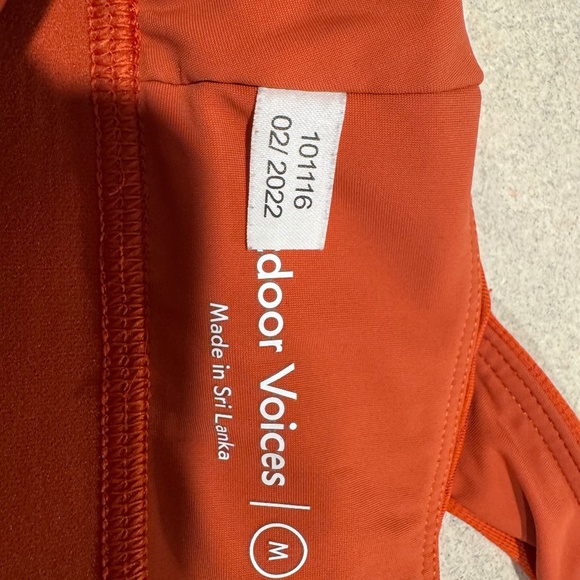 OUTDOOR VOICES TechSweat Thrive Sports Bra, Orange, Size M - Picture 4 of 6